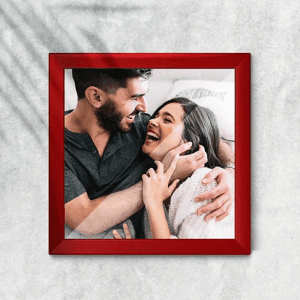 Azulejo Personalizado em Cerâmica Branca - Moldura Vermelha